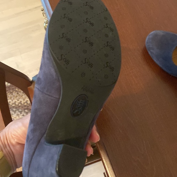 Blue suede pumps - Sofft- worn once-size 8-leather upper-padded insoles - Picture 5 of 10